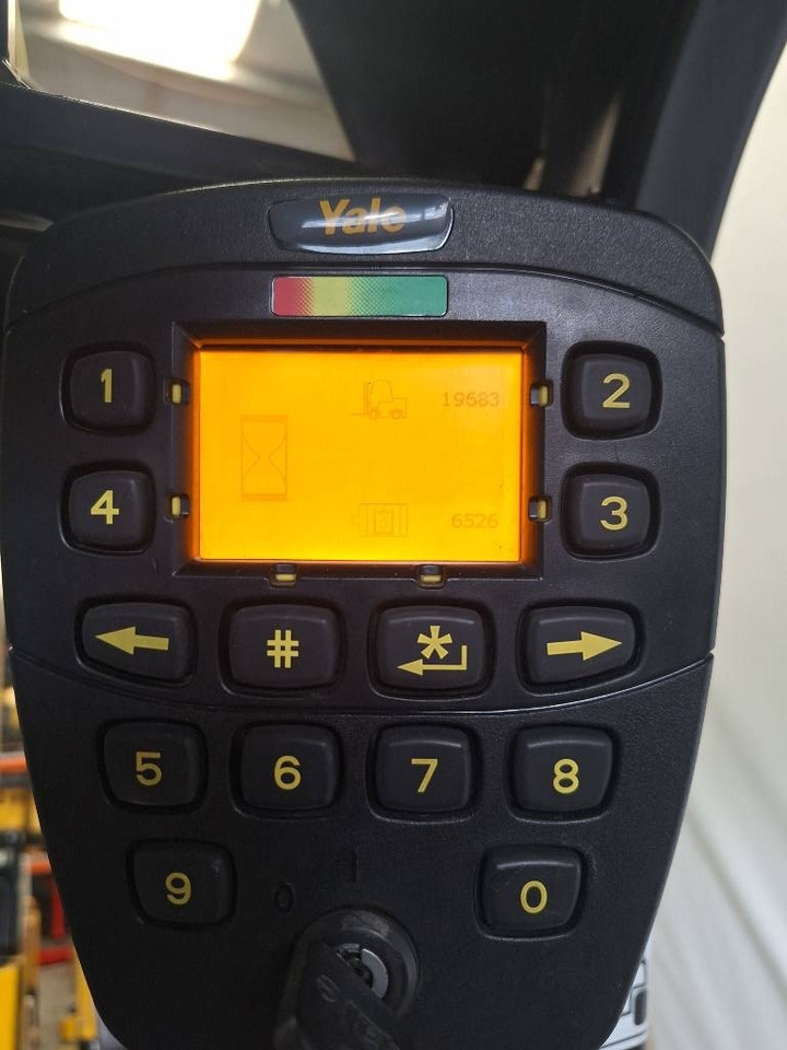Yale ERP15VT - Электропогрузчик: фото 4 Yale ERP15VT - Электропогрузчик: фото 4