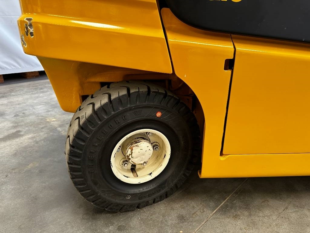 Yale ERP35VL - Электропогрузчик: фото 3 Yale ERP35VL - Электропогрузчик: фото 3