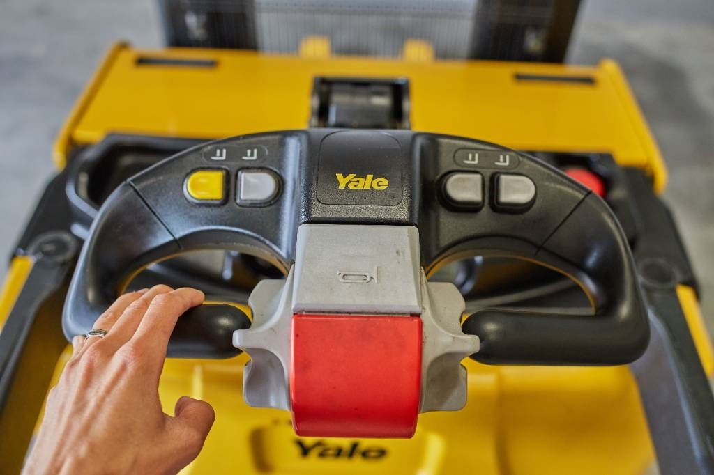 Yale MS12X - Электропогрузчик: фото 5 Yale MS12X - Электропогрузчик: фото 5