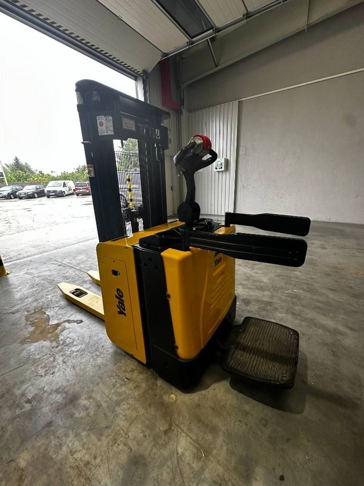 Yale MS12x - Штабелер: фото 4 Yale MS12x - Штабелер: фото 4