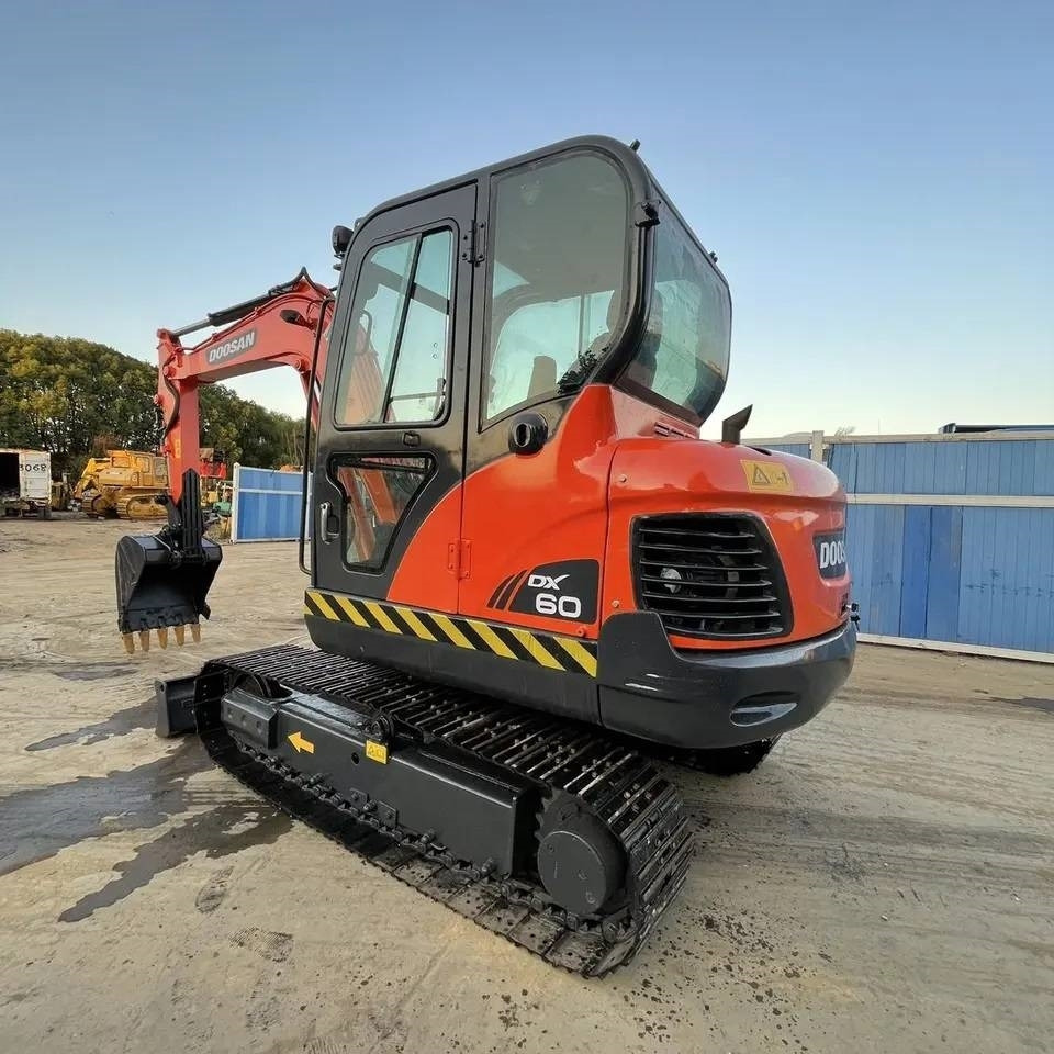 Doosan DX 60 - Мини-экскаватор: фото 2 Doosan DX 60 - Мини-экскаватор: фото 2