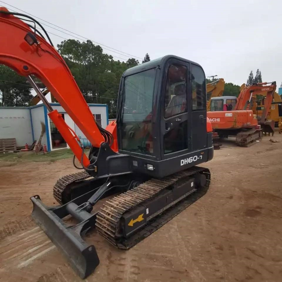 Мини-экскаватор Doosan DH60-7: фото 7 Мини-экскаватор Doosan DH60-7: фото 7