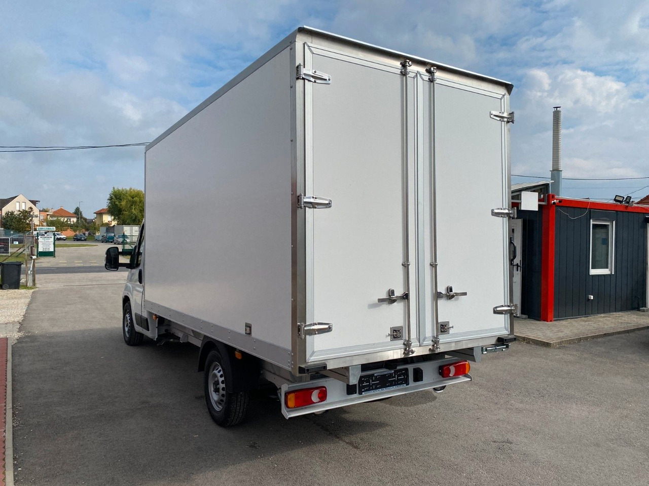Fiat Ducato KOFFER - Фургон с закрытым кузовом: фото 4 Fiat Ducato KOFFER - Фургон с закрытым кузовом: фото 4