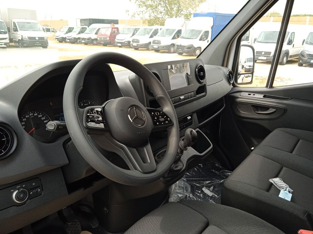 Mercedes-Benz 317 CDI RWD L2 Pritche 3665mm SOFORT Mercedes-Benz 317 CDI RWD L2 Pritche 3665mm SOFORT - Малотоннажный бортовой грузовик: фото 4 Mercedes-Benz 317 CDI RWD L2 Pritche 3665mm SOFORT Mercedes-Benz 317 CDI RWD L2 Pritche 3665mm SOFORT - Малотоннажный бортовой грузовик: фото 4