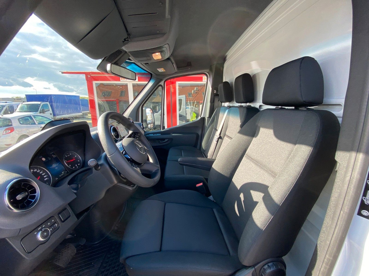 Фургон с закрытым кузовом Mercedes-Benz Sprinter 519 Koffer: фото 10
