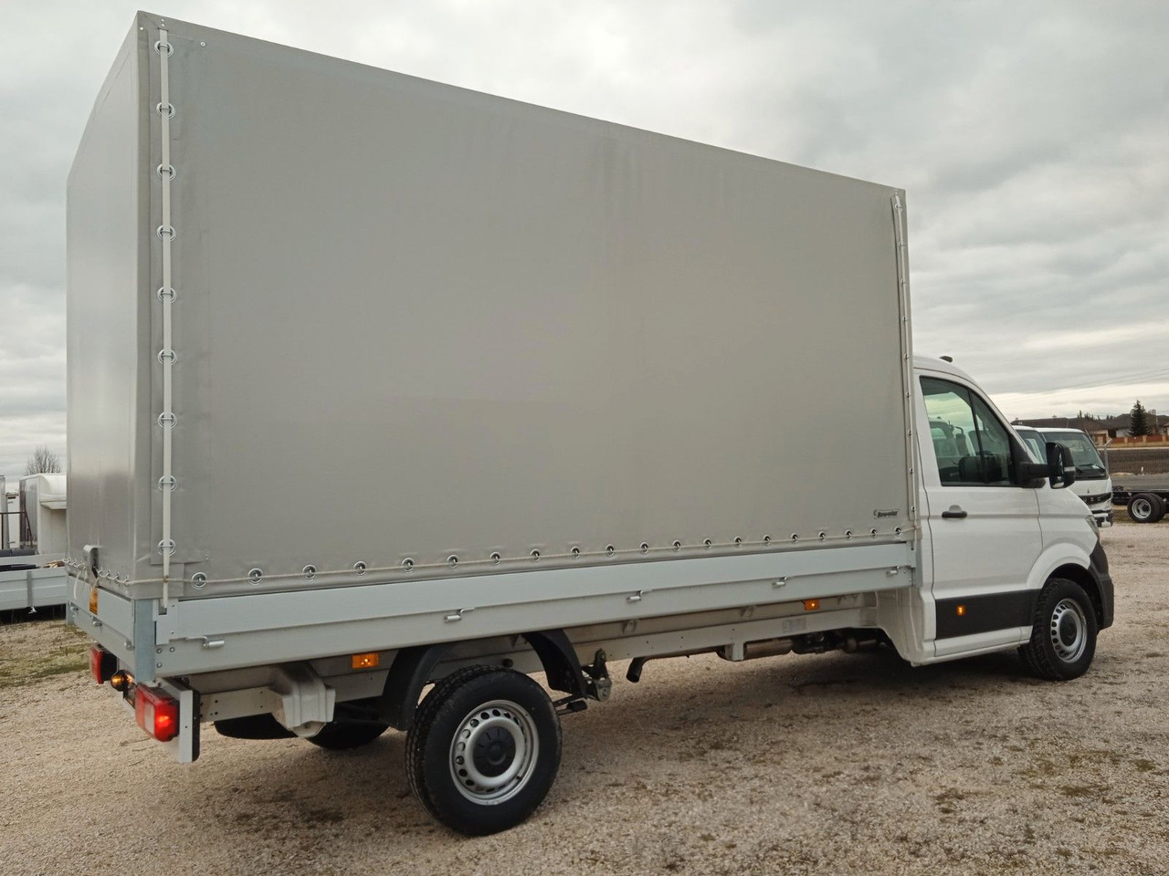Volkswagen Crafter L4 Pritsche und Plane 140Ps SOFORT - Тентованный фургон: фото 5 Volkswagen Crafter L4 Pritsche und Plane 140Ps SOFORT - Тентованный фургон: фото 5