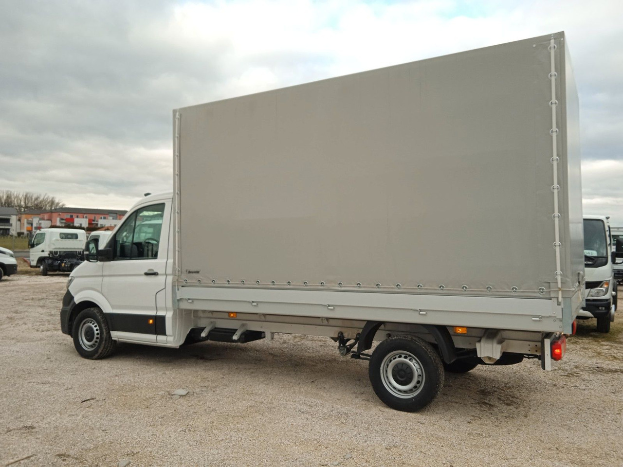 Volkswagen Crafter L4 Pritsche und Plane 140Ps SOFORT - Тентованный фургон: фото 3 Volkswagen Crafter L4 Pritsche und Plane 140Ps SOFORT - Тентованный фургон: фото 3