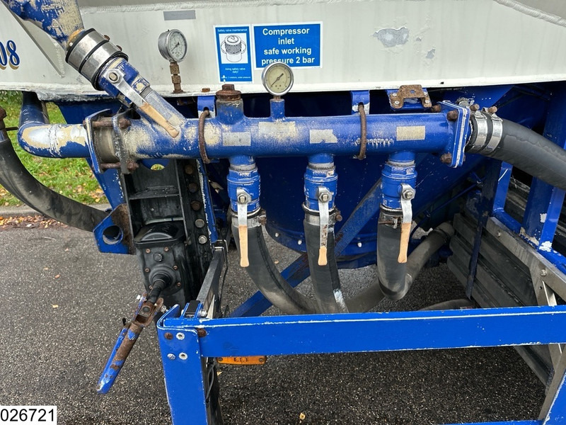 Feldbinder Silo 40.000 Liter - Полуприцеп-цистерна: фото 4 Feldbinder Silo 40.000 Liter - Полуприцеп-цистерна: фото 4