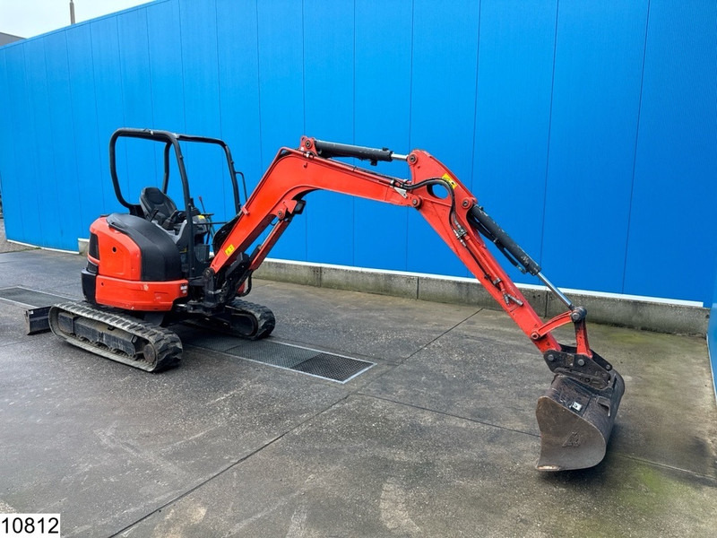 Kubota U 36 17,8 kW, 1.794 hours - Мини-экскаватор: фото 3 Kubota U 36 17,8 kW, 1.794 hours - Мини-экскаватор: фото 3