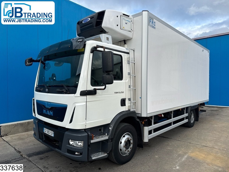 MAN TGM 15 250 EURO 6, Carrier, Meat hanging rails - Рефрижератор: фото 1 MAN TGM 15 250 EURO 6, Carrier, Meat hanging rails - Рефрижератор: фото 1