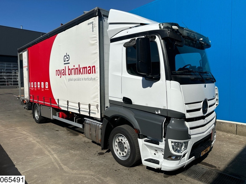 Mercedes-Benz Antos 1833 EURO 6, Dhollandia - Тентованный грузовик: фото 3 Mercedes-Benz Antos 1833 EURO 6, Dhollandia - Тентованный грузовик: фото 3