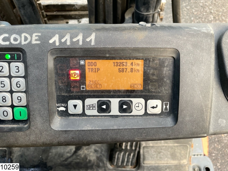 Электропогрузчик Toyota 8FBEKT18 1800KG, 4.7M, 6492h, charger: фото 13