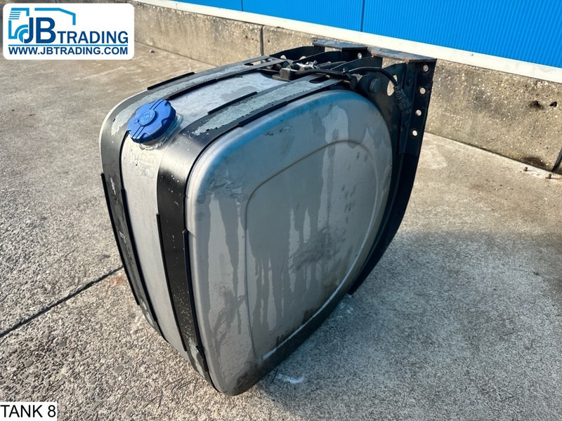 Universeel AdBlue Tank - Топливный бак: фото 1 Universeel AdBlue Tank - Топливный бак: фото 1