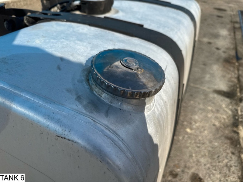 Universeel Brandstoftank - Топливный бак для Грузовиков: фото 4 Universeel Brandstoftank - Топливный бак для Грузовиков: фото 4