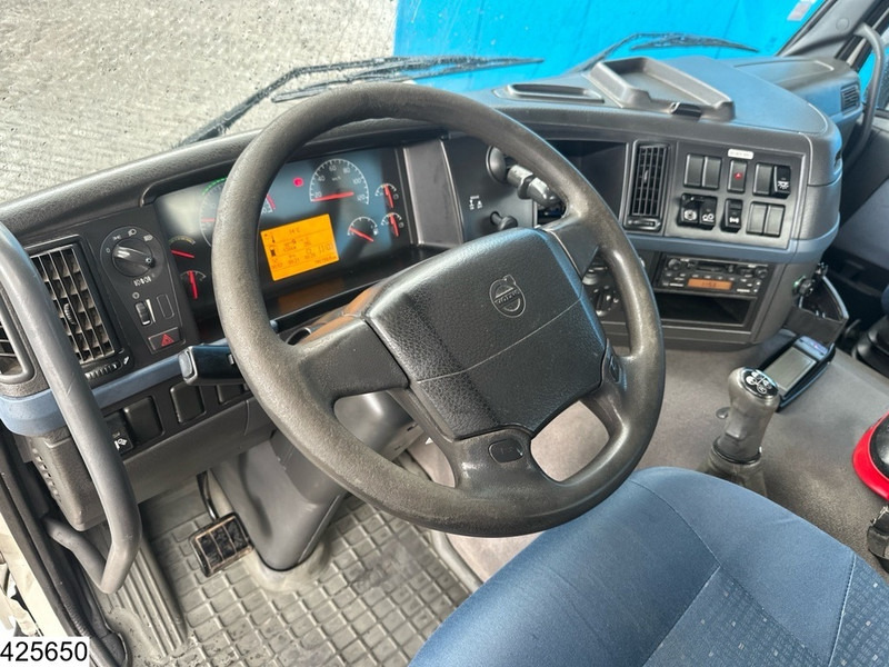 Volvo FM 300 6 X 2, Manual, Steel suspension, Palfinger - Грузовик бортовой/ Платформа, Автоманипулятор: фото 5 Volvo FM 300 6 X 2, Manual, Steel suspension, Palfinger - Грузовик бортовой/ Платформа, Автоманипулятор: фото 5
