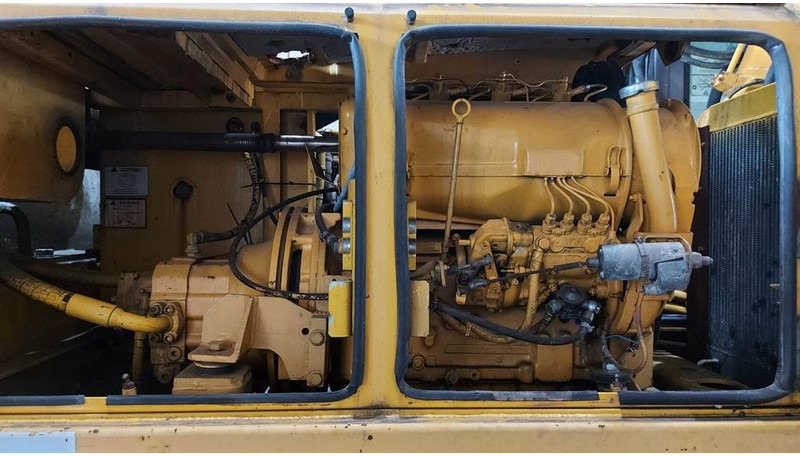 Furukawa W 725 LS (For parts) - Колёсный экскаватор: фото 5 Furukawa W 725 LS (For parts) - Колёсный экскаватор: фото 5