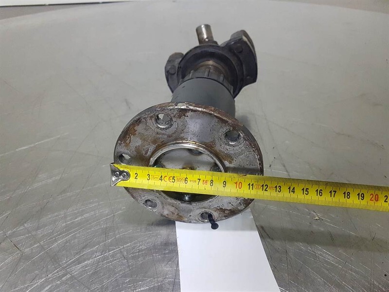 Hyundai HL740-7A-81LF-30041-Propshaft/Gelenkwelle/Cardanas - Ось и запчасти для Строительной техники: фото 5 Hyundai HL740-7A-81LF-30041-Propshaft/Gelenkwelle/Cardanas - Ось и запчасти для Строительной техники: фото 5