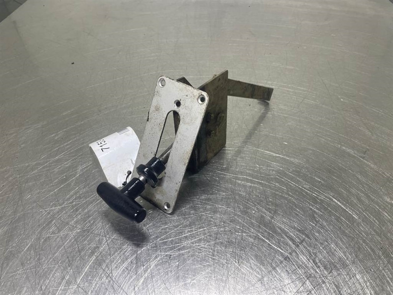 Liebherr A316-5609604-Levers/Hebels/Hendels - Кабина и интерьер для Строительной техники: фото 1 Liebherr A316-5609604-Levers/Hebels/Hendels - Кабина и интерьер для Строительной техники: фото 1