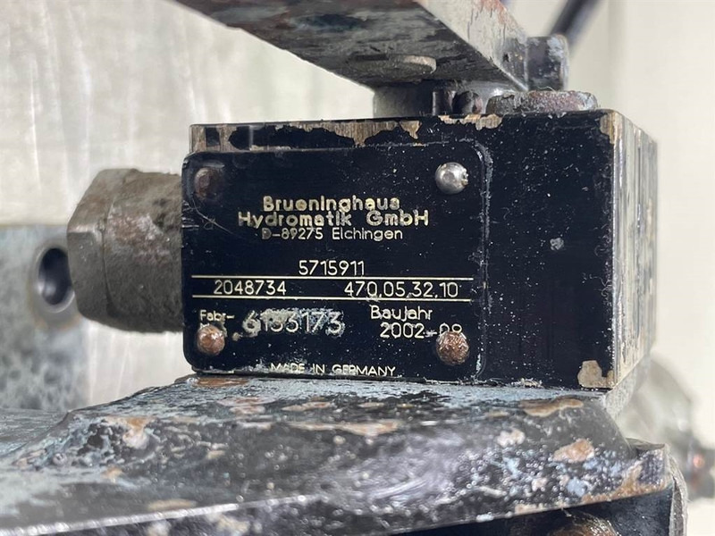 Liebherr L514-7621940-Brake cylinder/Bremszylinder - Детали тормозной системы для Строительной техники: фото 5 Liebherr L514-7621940-Brake cylinder/Bremszylinder - Детали тормозной системы для Строительной техники: фото 5