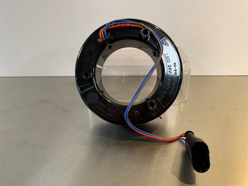 Liebherr LH - 10665279 - Light/Leuchte/Verlichting - Свет/ Освещение для Строительной техники: фото 2 Liebherr LH - 10665279 - Light/Leuchte/Verlichting - Свет/ Освещение для Строительной техники: фото 2