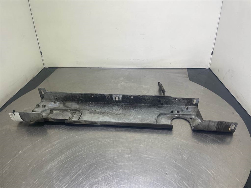 Liebherr LH24M-94059169-Hood/Haube/Kap - Рама/ Шасси для Строительной техники: фото 1 Liebherr LH24M-94059169-Hood/Haube/Kap - Рама/ Шасси для Строительной техники: фото 1