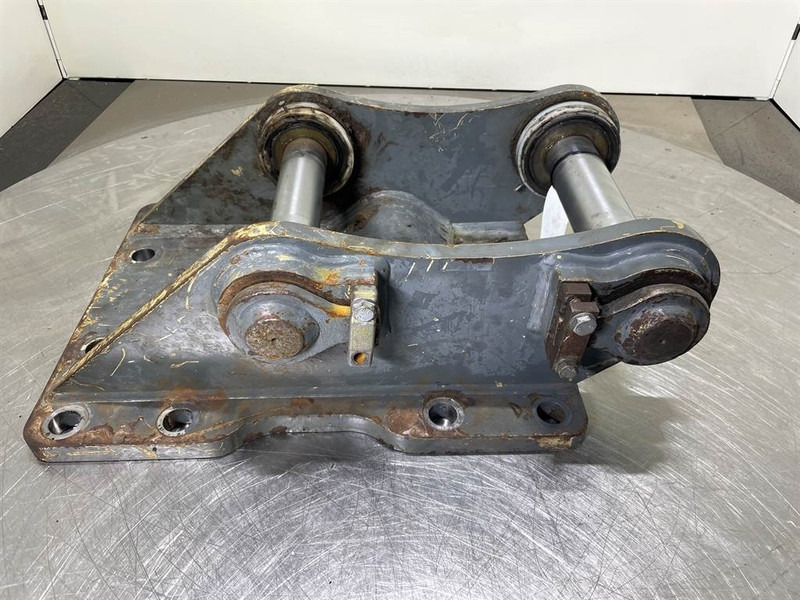Liebherr LH24M-9621235-Adapter plate/Adapterplatte - Сцепное устройство для Строительной техники: фото 1 Liebherr LH24M-9621235-Adapter plate/Adapterplatte - Сцепное устройство для Строительной техники: фото 1