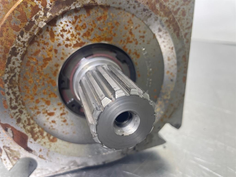 Manitou MLT635/741/940-52537987-Load sensing pump - Гидравлика для Строительной техники: фото 4 Manitou MLT635/741/940-52537987-Load sensing pump - Гидравлика для Строительной техники: фото 4