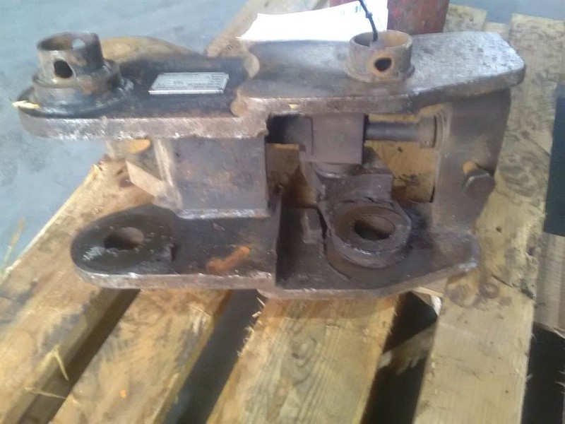 NADO Excomat NE 565 - Bobcat - Quick coupler - Сцепное устройство: фото 3 NADO Excomat NE 565 - Bobcat - Quick coupler - Сцепное устройство: фото 3