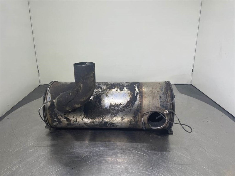 New Holland W110C - Exhaust/Auspuff/Uitlaat - Двигатель для Строительной техники: фото 1 New Holland W110C - Exhaust/Auspuff/Uitlaat - Двигатель для Строительной техники: фото 1