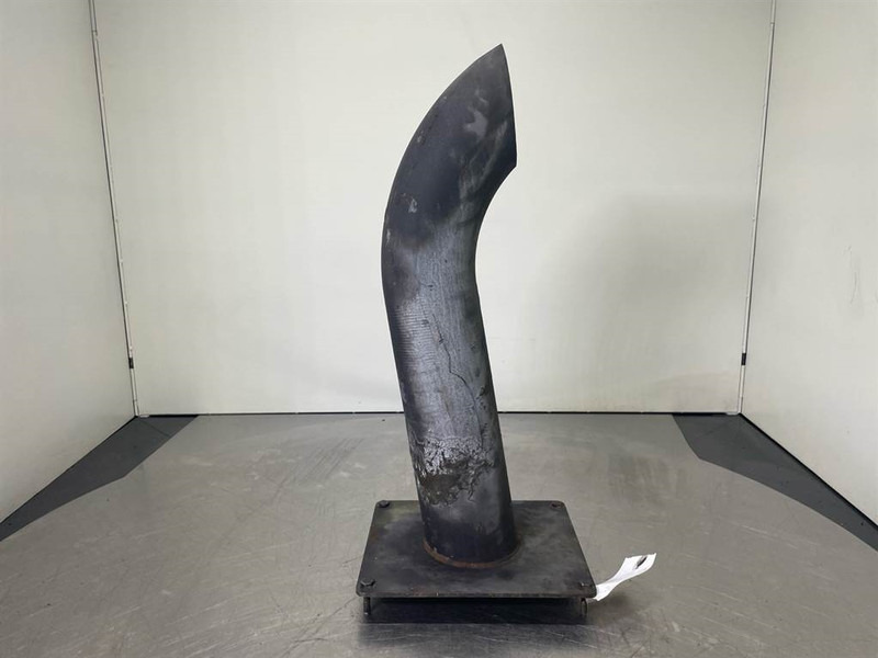 New Holland W110C - Exhaust/Auspuff/Uitlaat - Двигатель для Строительной техники: фото 2 New Holland W110C - Exhaust/Auspuff/Uitlaat - Двигатель для Строительной техники: фото 2