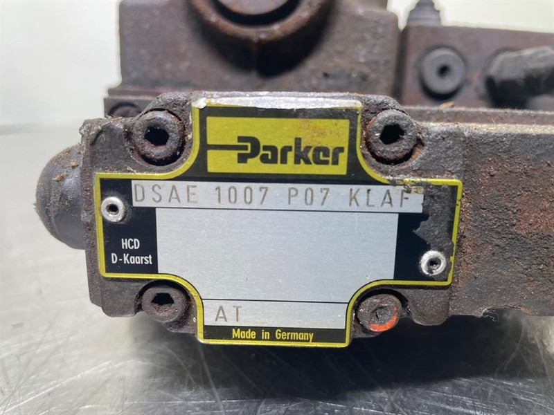 Parker PV023R1K1T1NFRD - Load sensing pump - Гидравлика для Строительной техники: фото 5 Parker PV023R1K1T1NFRD - Load sensing pump - Гидравлика для Строительной техники: фото 5