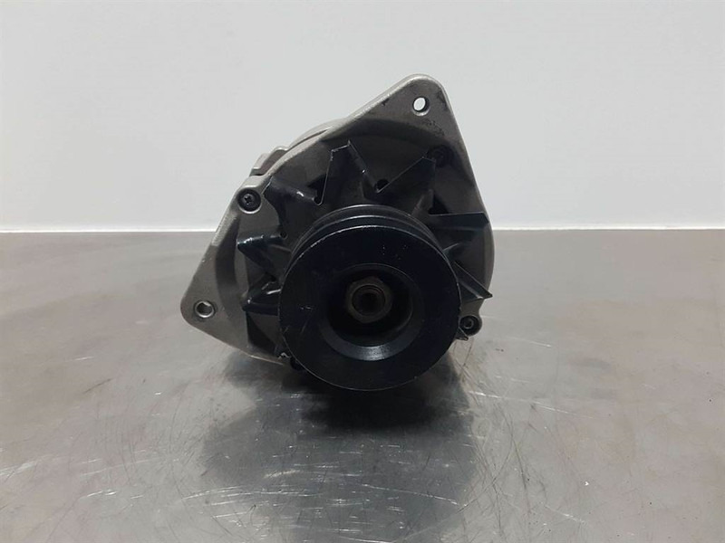 Perkins 1004-24V 55A-Alternator/Lichtmaschine/Dynamo - Двигатель для Строительной техники: фото 2 Perkins 1004-24V 55A-Alternator/Lichtmaschine/Dynamo - Двигатель для Строительной техники: фото 2