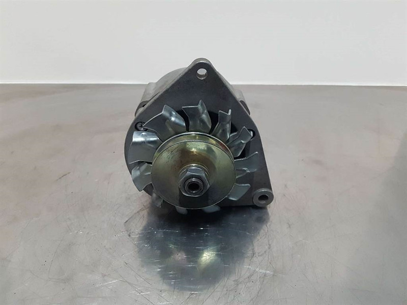 Perkins 12V 33A-11201507-Alternator/Lichtmaschine/Dynamo - Двигатель для Строительной техники: фото 2 Perkins 12V 33A-11201507-Alternator/Lichtmaschine/Dynamo - Двигатель для Строительной техники: фото 2