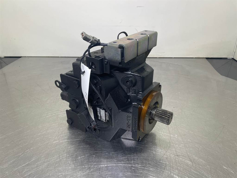 Sauer Danfoss H1P078R-83013157-Drive pump/Fahrpumpe/Rijpomp - Гидравлика для Строительной техники: фото 1 Sauer Danfoss H1P078R-83013157-Drive pump/Fahrpumpe/Rijpomp - Гидравлика для Строительной техники: фото 1