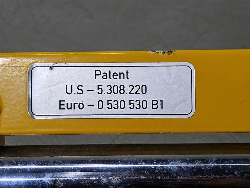 Schaeff SKL833-6500725000-Tilt cylinder/Kippzylinder - Гидравлика для Строительной техники: фото 4 Schaeff SKL833-6500725000-Tilt cylinder/Kippzylinder - Гидравлика для Строительной техники: фото 4