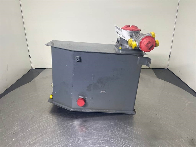 Schaeff SKL834-6452013001-Tank/Behälter/Reservoir - Гидравлика для Строительной техники: фото 1 Schaeff SKL834-6452013001-Tank/Behälter/Reservoir - Гидравлика для Строительной техники: фото 1