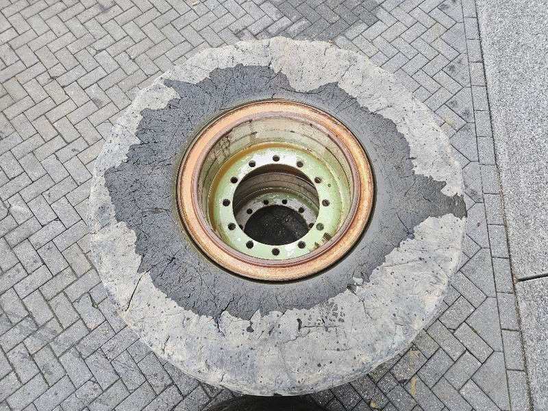 Terex TL260S-20.5R25-Tire/Reifen/Band - Шины и диски для Строительной техники: фото 4 Terex TL260S-20.5R25-Tire/Reifen/Band - Шины и диски для Строительной техники: фото 4