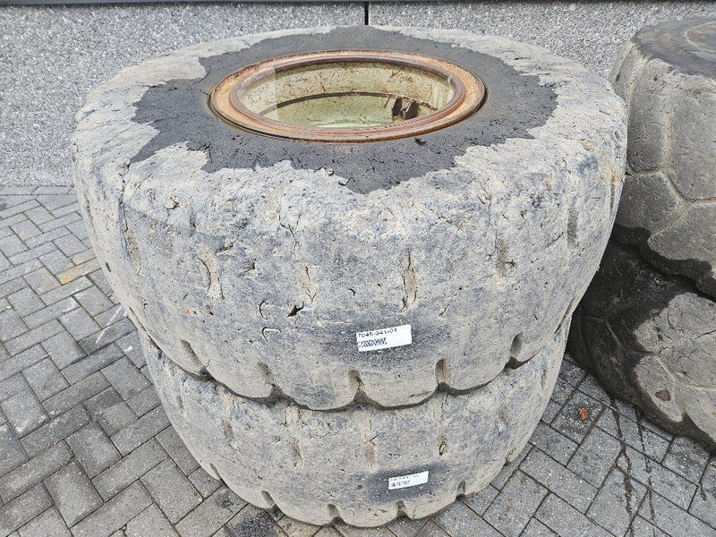 Terex TL260S-20.5R25-Tire/Reifen/Band - Шины и диски для Строительной техники: фото 3 Terex TL260S-20.5R25-Tire/Reifen/Band - Шины и диски для Строительной техники: фото 3