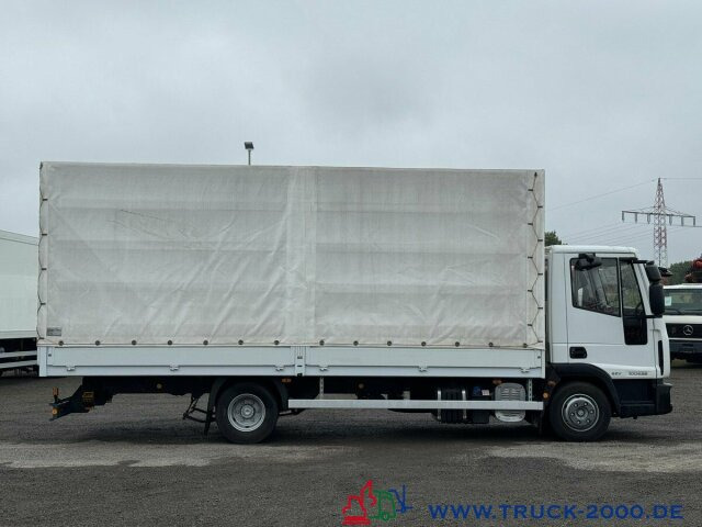Iveco 100E22 Plane Spriegel Klima original 30.191 KM - Тентованный грузовик: фото 4 Iveco 100E22 Plane Spriegel Klima original 30.191 KM - Тентованный грузовик: фото 4