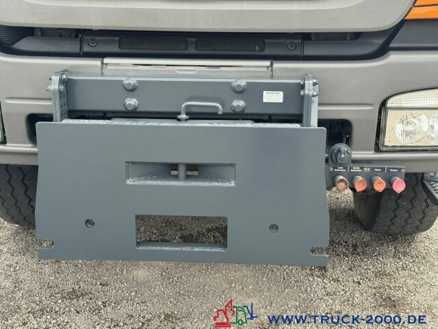 Mercedes-Benz Axor 2133 4x4 Kipper Kran Winterdienstausstat. - Самосвал, Автоманипулятор: фото 2 Mercedes-Benz Axor 2133 4x4 Kipper Kran Winterdienstausstat. - Самосвал, Автоманипулятор: фото 2