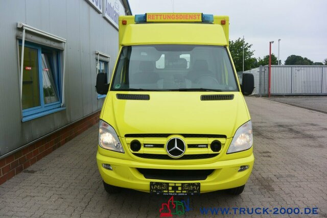 Mercedes-Benz Sprinter 516 CDI Intensiv- Rettung- Krankenwagen - Машина скорой помощи: фото 4 Mercedes-Benz Sprinter 516 CDI Intensiv- Rettung- Krankenwagen - Машина скорой помощи: фото 4