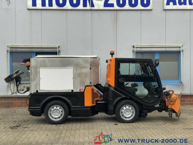 Multicar Nilfisk JungoJet3500 Winterdienst & Kehrmaschine - Подметально-уборочная машина: фото 2 Multicar Nilfisk JungoJet3500 Winterdienst & Kehrmaschine - Подметально-уборочная машина: фото 2