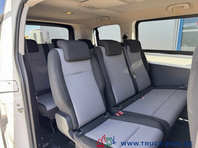 Opel Vivaro 9 Sitzer Klima vorne & hinten Navi + DAB - Микроавтобус, Пассажирский фургон: фото 5 Opel Vivaro 9 Sitzer Klima vorne & hinten Navi + DAB - Микроавтобус, Пассажирский фургон: фото 5