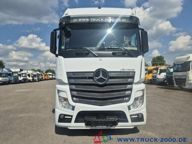 Mercedes-Benz Actros 1846 Giga Space Retarder 2 Betten - Тягач: фото 4 Mercedes-Benz Actros 1846 Giga Space Retarder 2 Betten - Тягач: фото 4