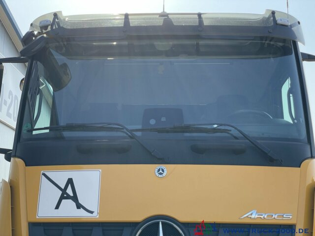 Mercedes-Benz Arocs 1846 4x4 (HAD) Kipphydraulik Euro 6 1.Hand - Тягач: фото 5 Mercedes-Benz Arocs 1846 4x4 (HAD) Kipphydraulik Euro 6 1.Hand - Тягач: фото 5