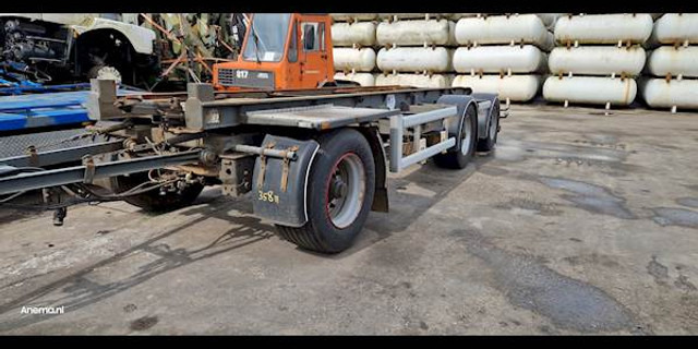 Floor FLA-3-101 - Полуприцеп бортовой/ Платформа: фото 2 Floor FLA-3-101 - Полуприцеп бортовой/ Платформа: фото 2