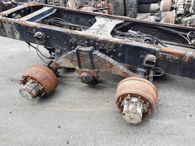 Ось и запчасти для Грузовиков Mercedes-Benz 2222: фото 6