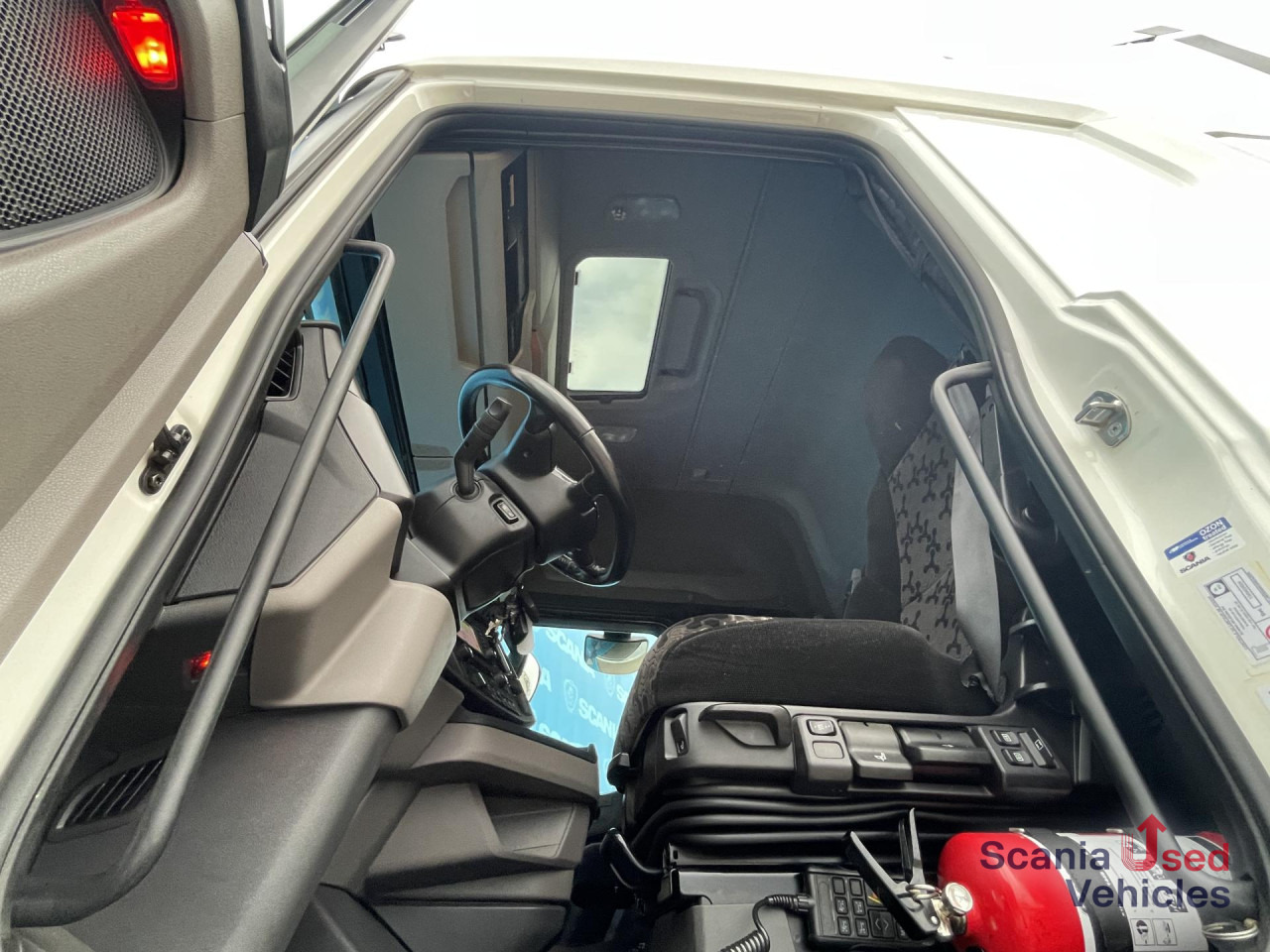 SCANIA S 450 A4x2NA RETARDER DIFF LOCK PARK AIRCO - Тягач: фото 4 SCANIA S 450 A4x2NA RETARDER DIFF LOCK PARK AIRCO - Тягач: фото 4