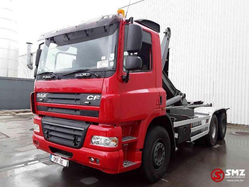 DAF 85 CF 410 6x4 - Грузовик-контейнеровоз/ Сменный кузов: фото 3 DAF 85 CF 410 6x4 - Грузовик-контейнеровоз/ Сменный кузов: фото 3