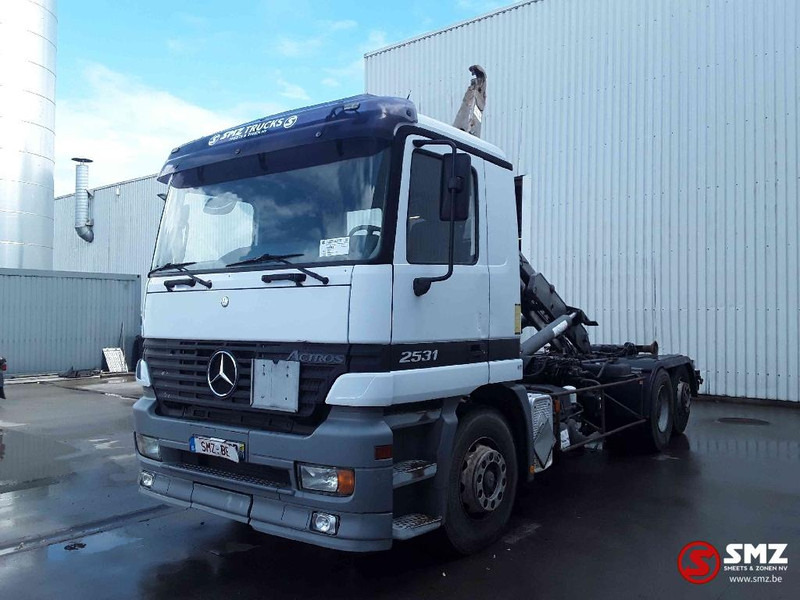Mercedes-Benz Actros 2531 francais - Грузовик-контейнеровоз/ Сменный кузов: фото 3 Mercedes-Benz Actros 2531 francais - Грузовик-контейнеровоз/ Сменный кузов: фото 3